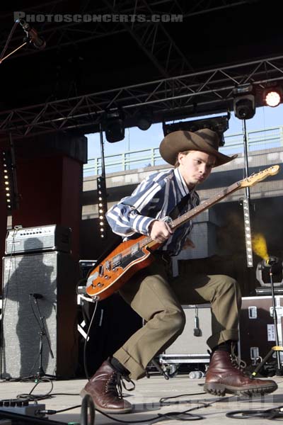 BLACK MIDI - 2019-06-08 - PARIS - Parc de la Villette - Scene Peripherique - 